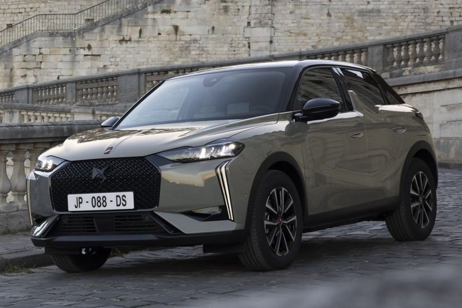 Anmeldelse af den opdaterede kompakte crossover DS 3