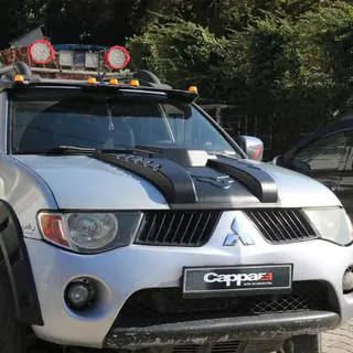 Motorhjelm cover V3 (ABS) Mitsubishi L200 2006–2015 foto 1