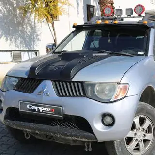Motorhjelm cover V3 (ABS) Mitsubishi L200 2006–2015 foto 2