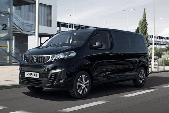Test af den elektriske minivan Peugeot e-Traveller