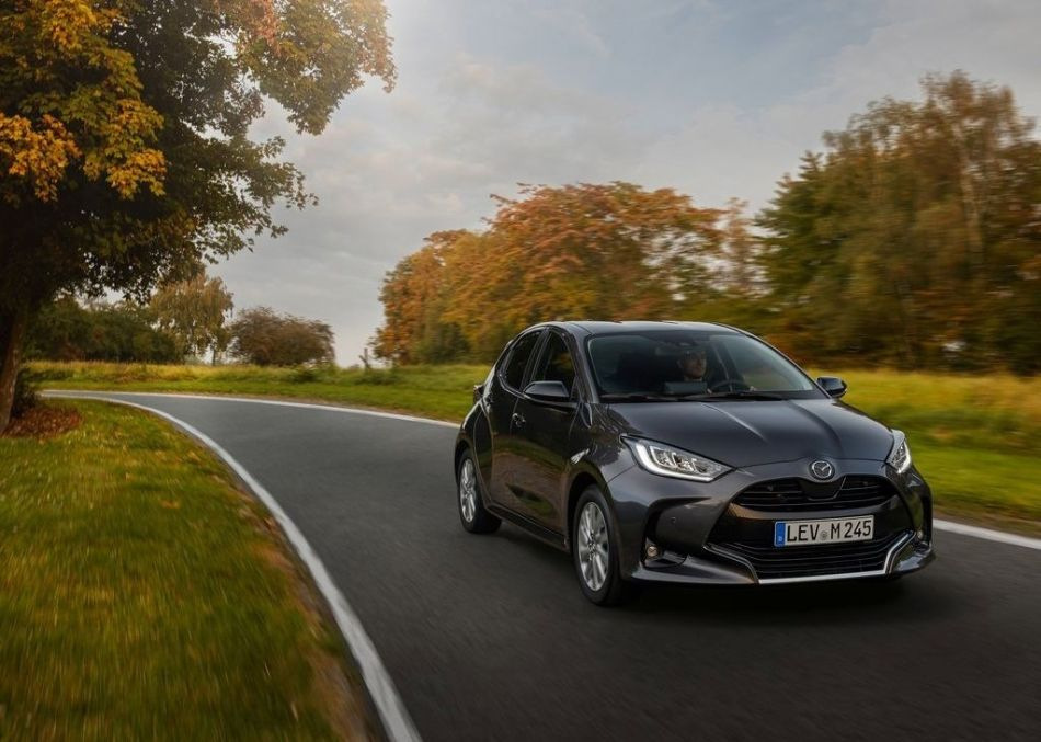 Test af by-hatchbacken Mazda 2 Hybrid