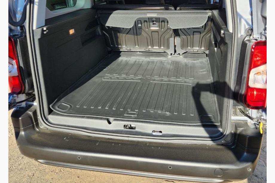 Opel Combo 2019– Bagagerumsbakke 3D (lang akselafstand) (Stingray) Image