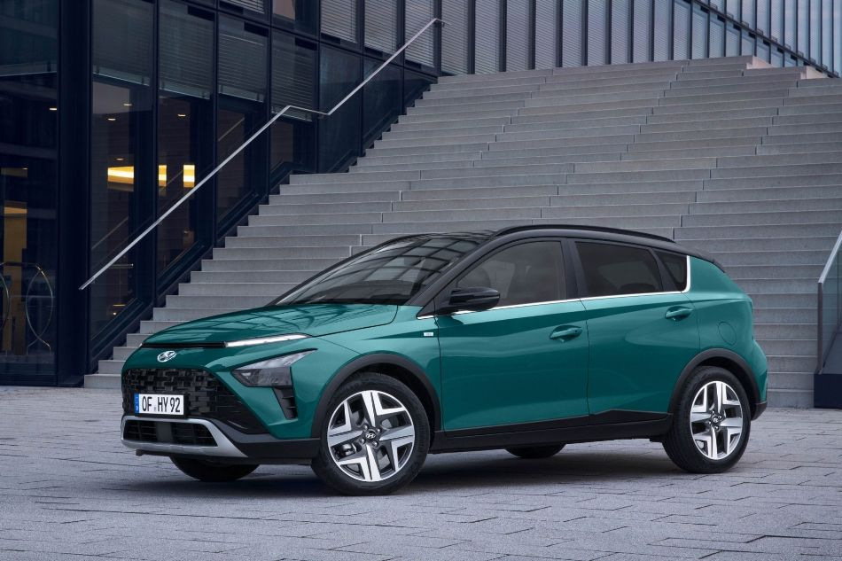 Anmeldelse af den kompakte by-crossover Hyundai Bayon