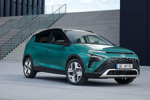 Anmeldelse af den kompakte by-crossover Hyundai Bayon
