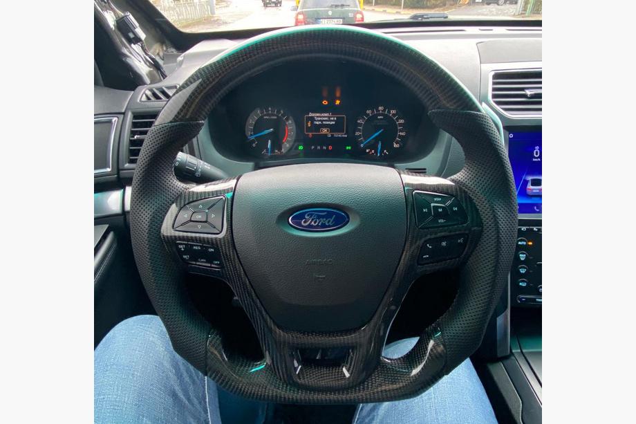 Ford Explorer 2019– Komplet anatomisk rat (kulfiber) Image