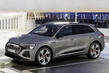 Elektrisk firehjulstrukket SUV Audi Q8 e-tron foto 4