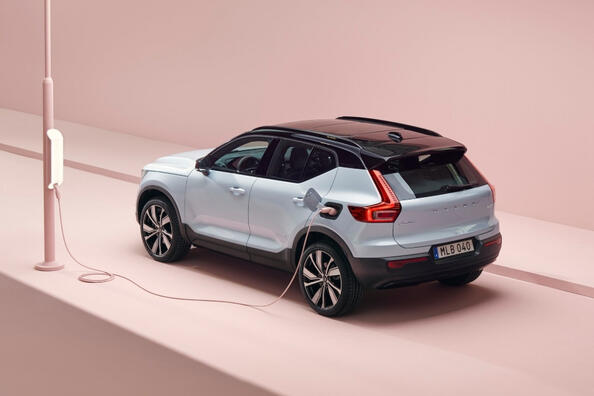 Elektrisk firehjulstrukken crossover: Volvo XC40 Recharge