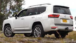 Toyota Land Cruiser 300 2021– Bagpositionslys (LED) foto 2