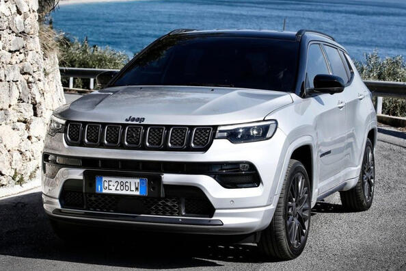 Test af den opdaterede 2. generations crossover Jeep Compass