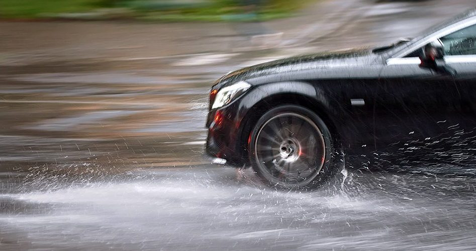 Hvad er aquaplaning?