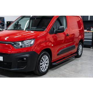 Sidetrin Maya Red (2 stk., aluminium) Fiat Doblo III 2023– foto 1