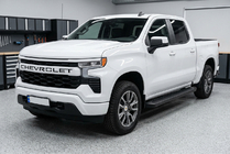 Chevrolet Silverado 2019– Sidetrin Allmond Black (2 stk., aluminium) foto 1