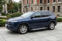 Jeep Cherokee KL 2013– Sidetrin Rainbow (2 stk., aluminium) foto 1