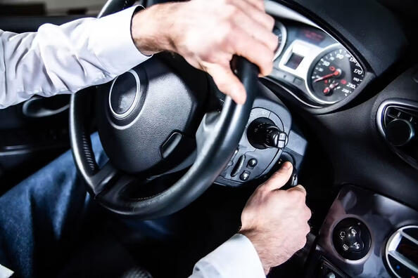 Bil-immobilizer: sådan virker den, typer