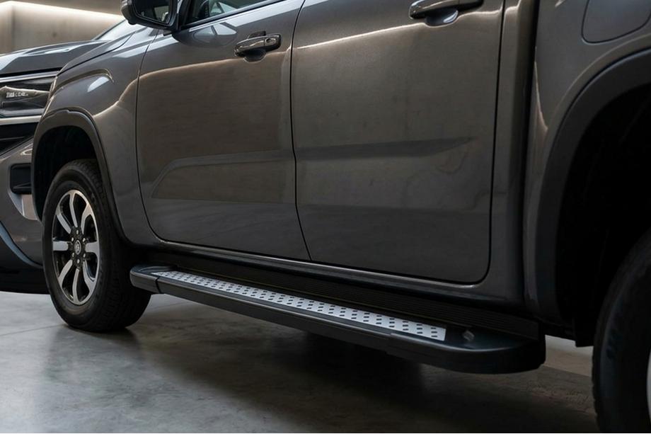 Ford Ranger 2022– Sidetrin Vision New Black (2 stk., aluminium) Image