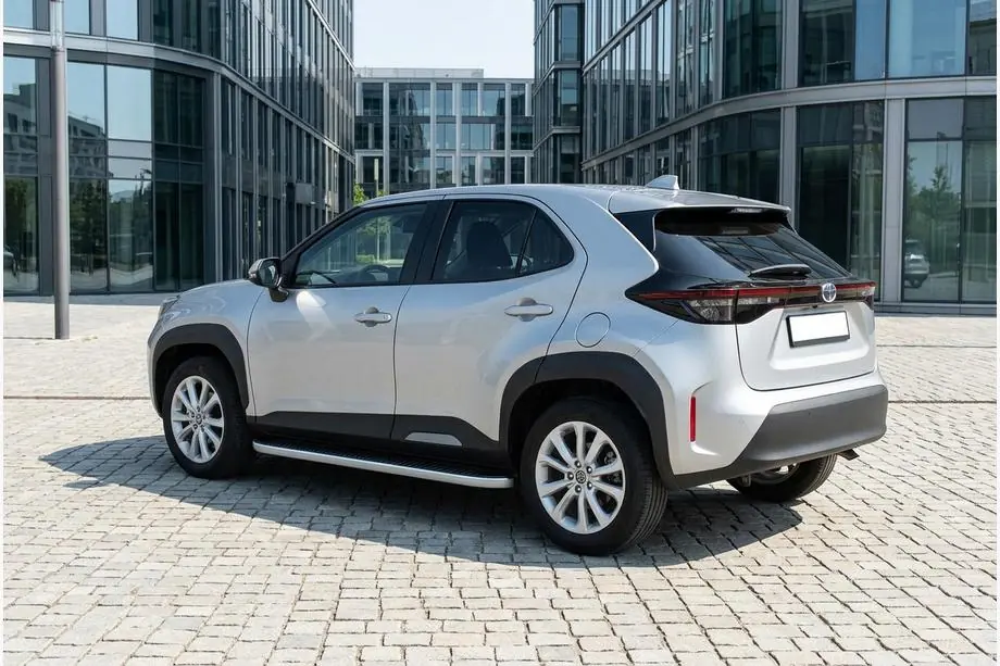 Toyota Yaris/Yaris Cross (XP210) 2020– Sidetrin Tayga Grey (2 stk., aluminium) Image