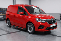 Renault Kangoo/Express 2021– Sidetrin Maya Red (2 stk., aluminium) Renault Kangoo fra 2021↗ foto 1
