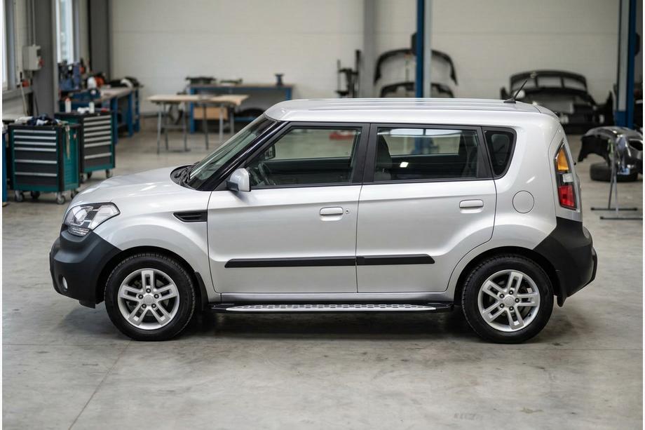 Kia Soul I 2008–2013 Sidetrin Shining V1 (2 stk., aluminium) Image