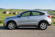 Honda HR-V 2014–2021 Sidetrin Shining V1 (2 stk., aluminium) foto 1