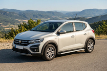 Dacia Sandero 2021– Sidetrin Shining V1 (2 stk., aluminium) foto 1
