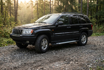 Jeep Grand Cherokee WJ 1999–2004 Sidetrin Allmond Grey (2 stk., aluminium) foto 1