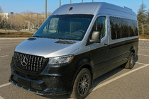 Mercedes Sprinter W907/W910 2018– Bodykit (AMG) foto 4