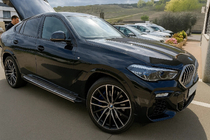 BMW X6 G06 2019–2027 OEM sidetrin (2 stk.) foto 1