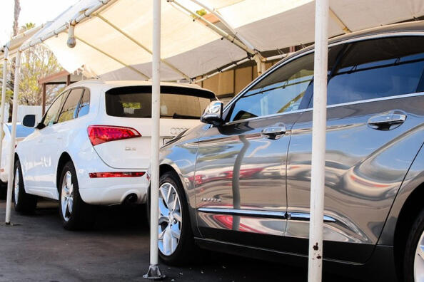 Sådan opbevarer du bilen korrekt udendørs