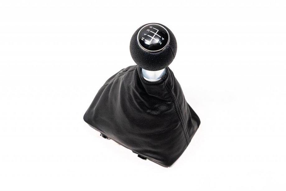 Audi A4 B7 2004–2008 Gearknop + gearmanchet (kunstlæder) 5 gear Image