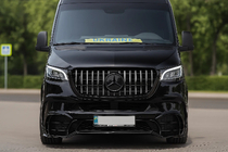 Mercedes Sprinter W907/W910 2018– Forreste kofanger med grill V2 (AMG) foto 9