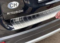 Mitsubishi Outlander 2012–2021 Bagkofangerbeskytter 2015-2021 Carmos (rustfrit stål) foto 2