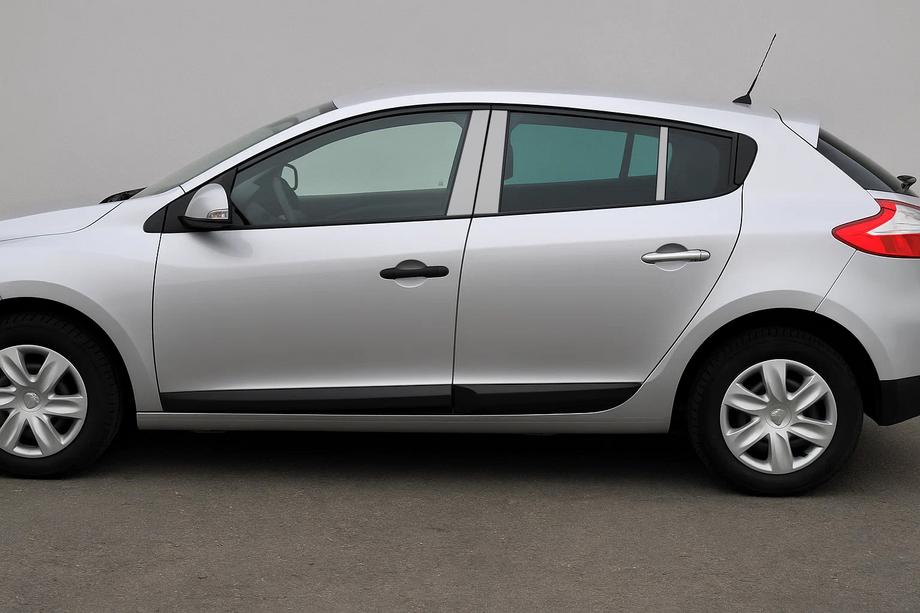 Renault Megane III 2009–2016 Dørstolpebeklædning (rustfrit stål) Image