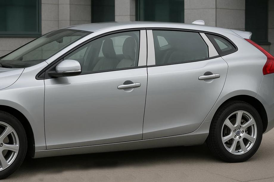 Volvo V40 2012– Dørstolpebeklædning (rustfrit stål) Image