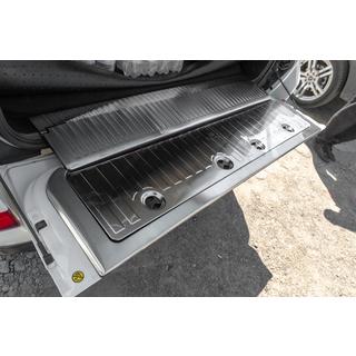 Sæt indsatser til bagagerum (rustfrit stål) Toyota Land Cruiser 200 2007–2021 foto 1