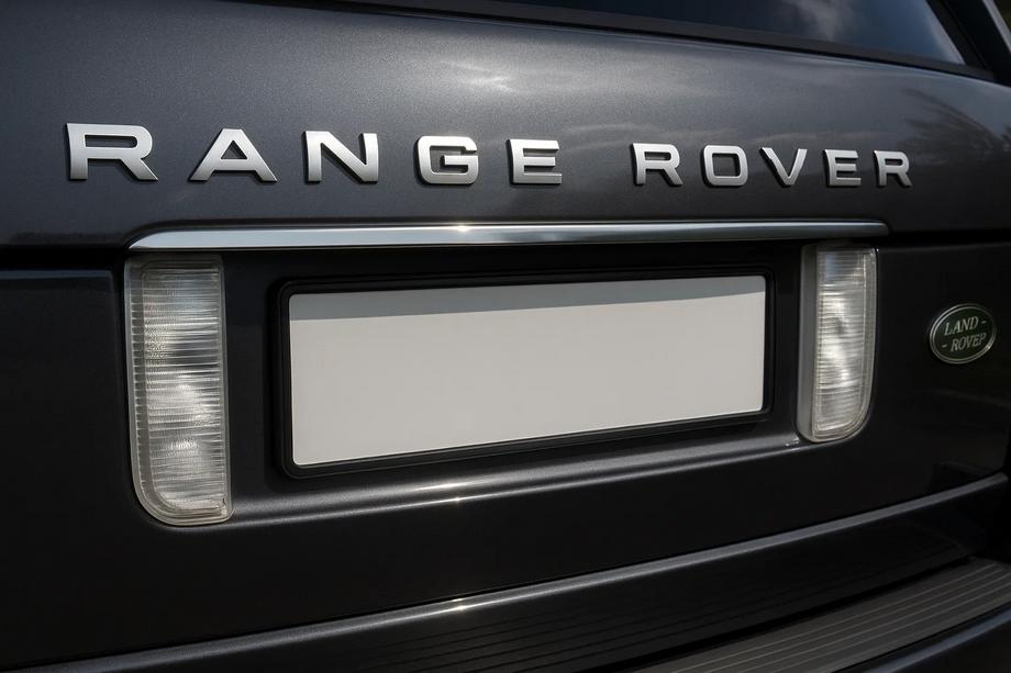 Range Rover III L322 2002–2012 Kromliste over nummerplade (Carmos, rustfrit stål) Image