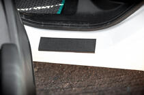 Honda eNP1 2022– ABS dørtrinslister DDU (4 stk., plast) foto 3