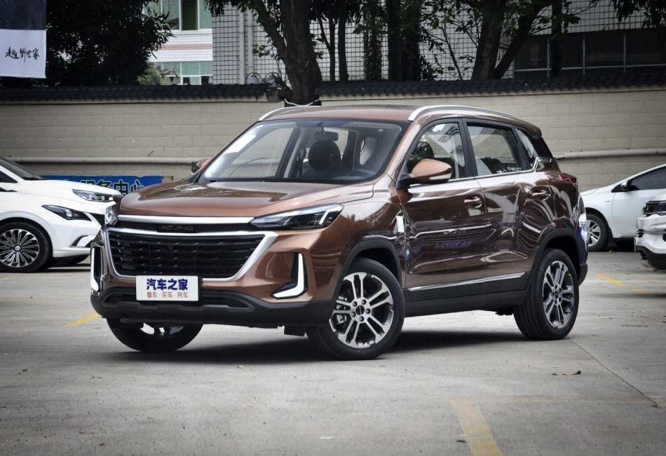 BAIC X3 i anden generation: kompakt og stilfuld crossover