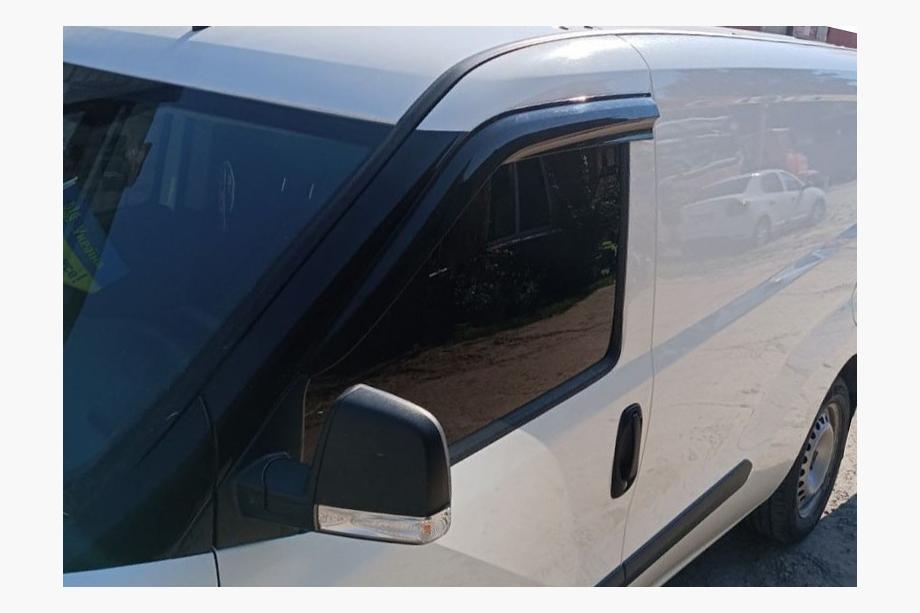 Opel Combo 2012–2018 Vindafvisere til vinduer (2 stk., Sunplex Sport) Image