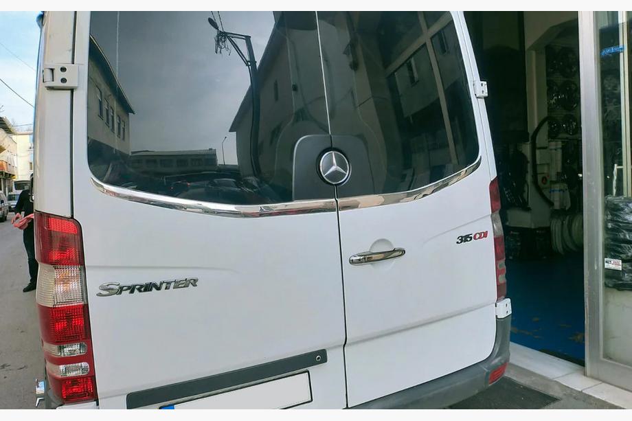 Mercedes Sprinter W906 2006–2018 Bagrude kantliste Carmos (2 stk., rustfrit stål) Foto 3