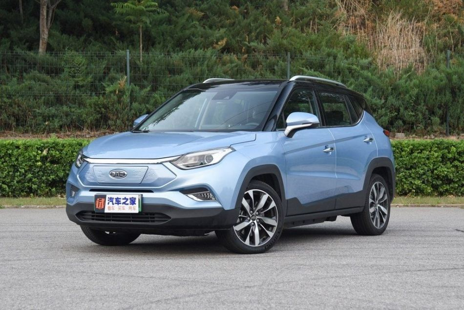 JAC iEVS4: test af elektrisk kompakt crossover