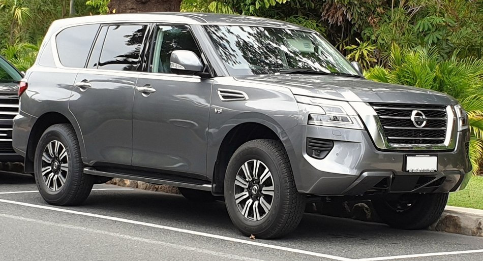 Nissan Patrol Y62: anmeldelse af den legendariske SUV i 6. generation