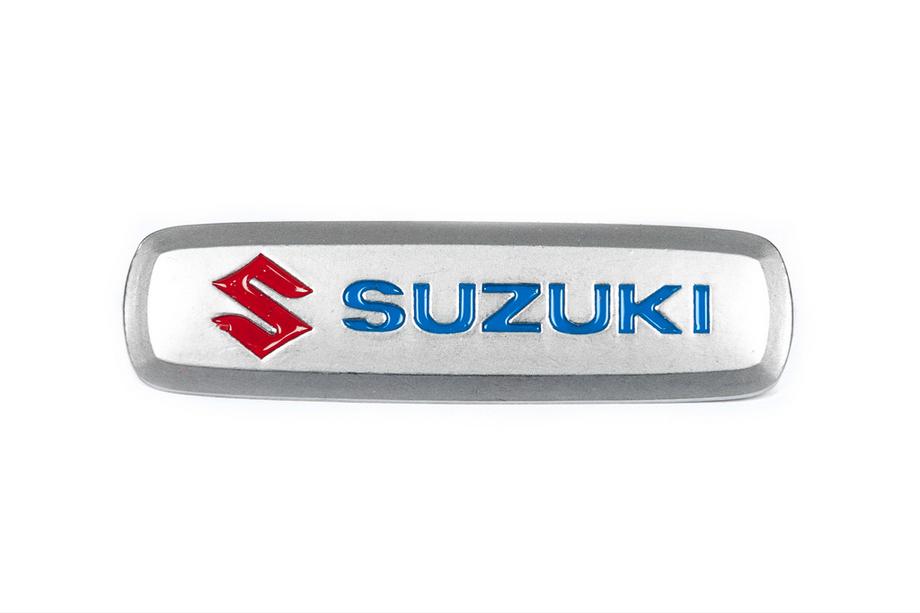 Suzuki Aluminium emblem til bilmåtter (1 stk.) Image