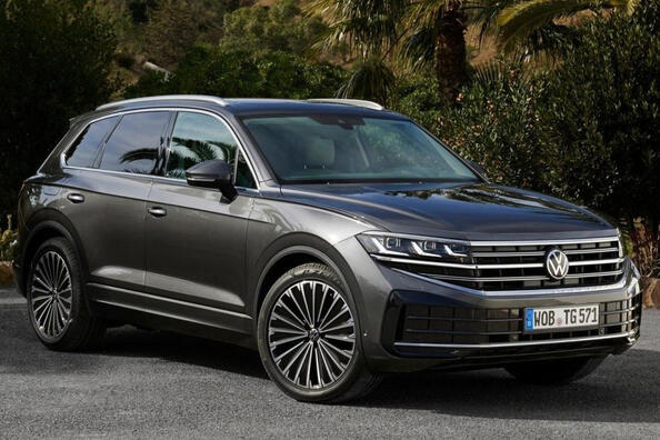 Volkswagen Touareg: opdateret crossover er blevet endnu bedre