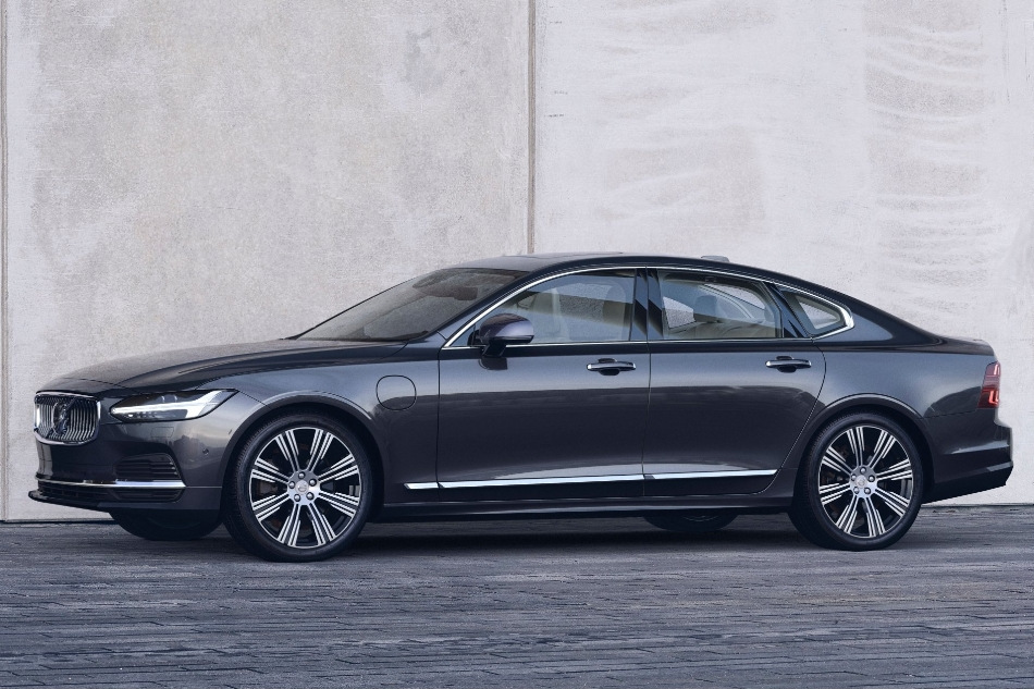 Test af den opdaterede premium-sedan Volvo S90