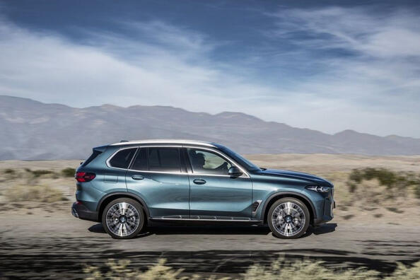 Opdateret BMW X5: luksus, teknologi og sportsånd Foto 4
