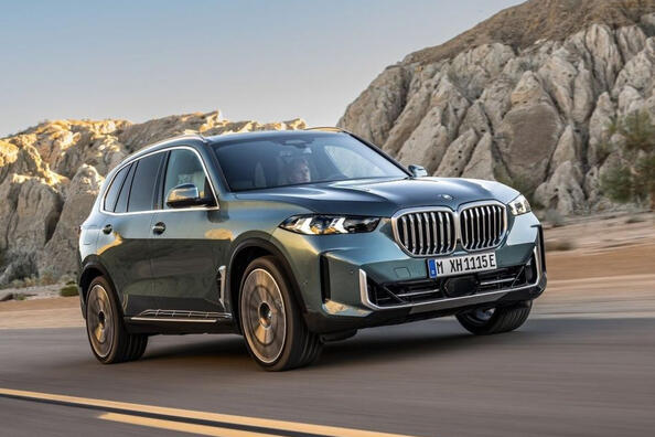 Opdateret BMW X5: luksus, teknologi og sportsånd Foto 2