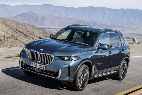 Opdateret BMW X5: luksus, teknologi og sportsånd Foto 3