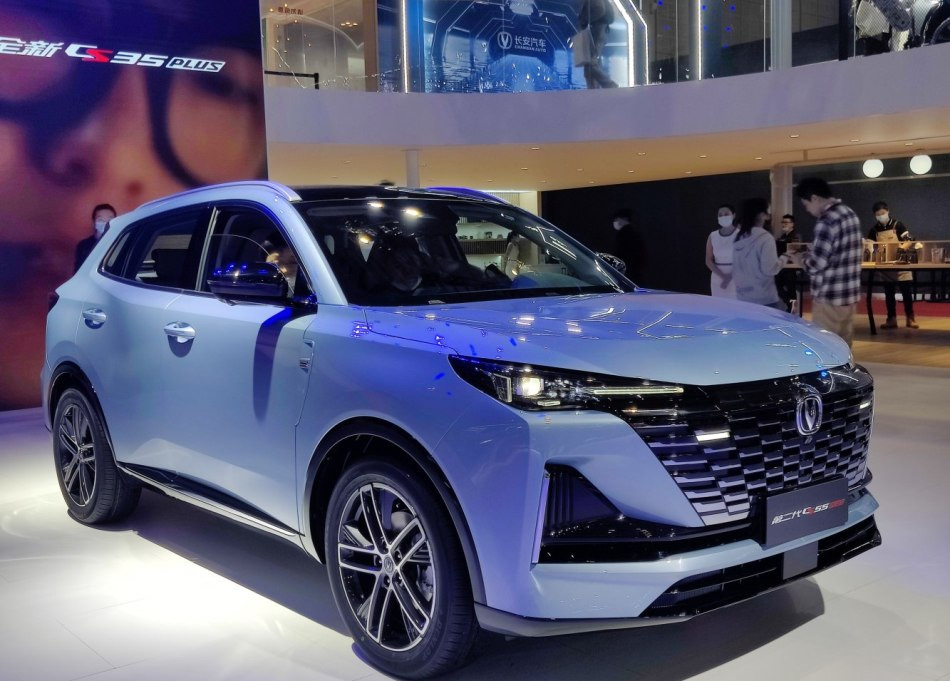 Changan CS55 PLUS II generation: stilfuld crossover med rummeligt interiør