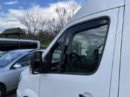 Mercedes Sprinter W906 2006–2018 Vindafvisere, indstik (2 stk., HEKO) foto 1