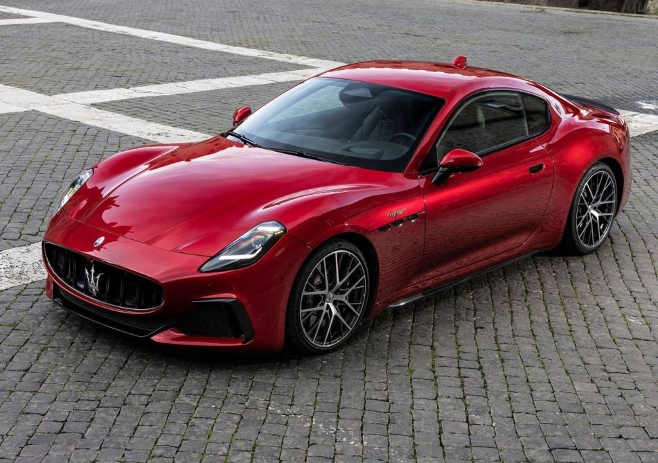 Test af Maserati GranTurismo luksuscoupé i II generation